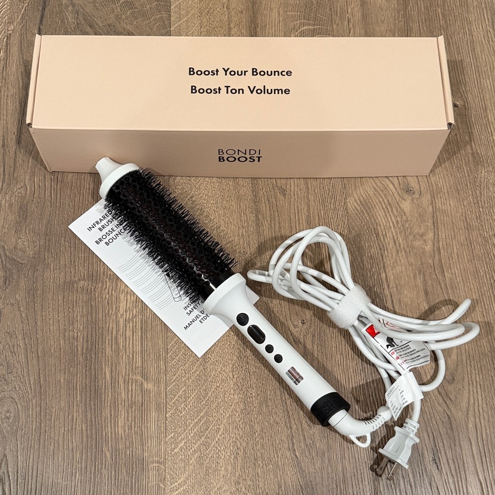 Bondi Boost Long Barrel Infrared Heated Styling Brush